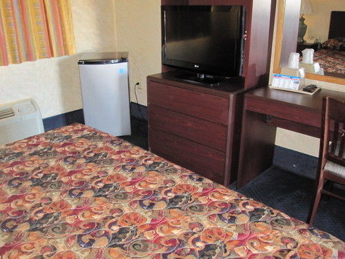 Budget Host Town Center Motel Cincinnati Esterno foto