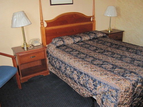 Budget Host Town Center Motel Cincinnati Esterno foto